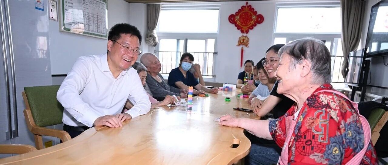 严汉平调研检查节日市场保供和安全生产工作