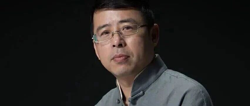 央视原主持人阿丘，被通报
