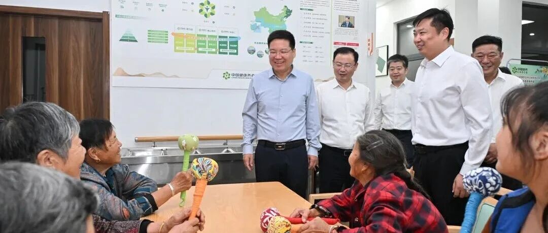严汉平到东台宣讲市第九次党代会精神并调研