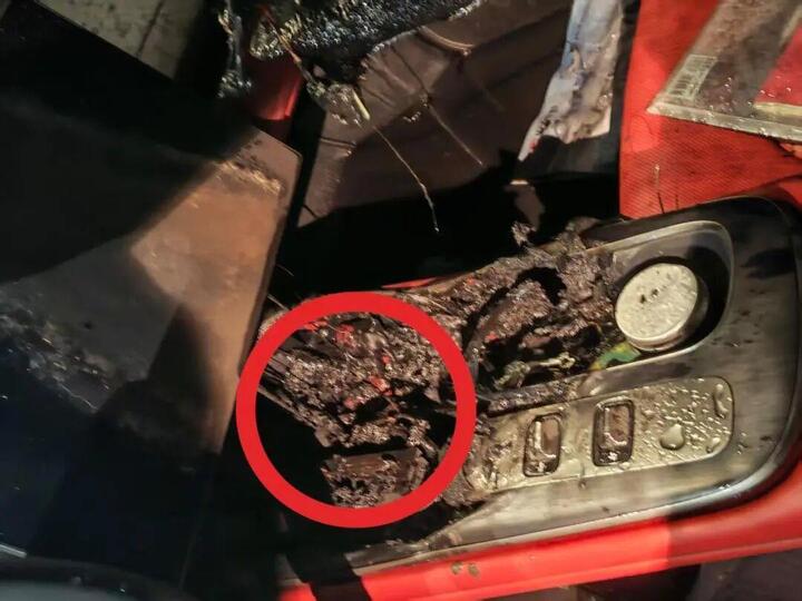 这些车内物品，可能是“定时炸弹”！