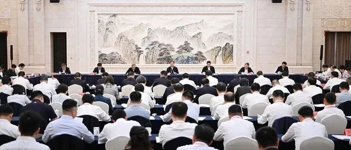 全省海洋经济暨沿海经济带发展推进会召开