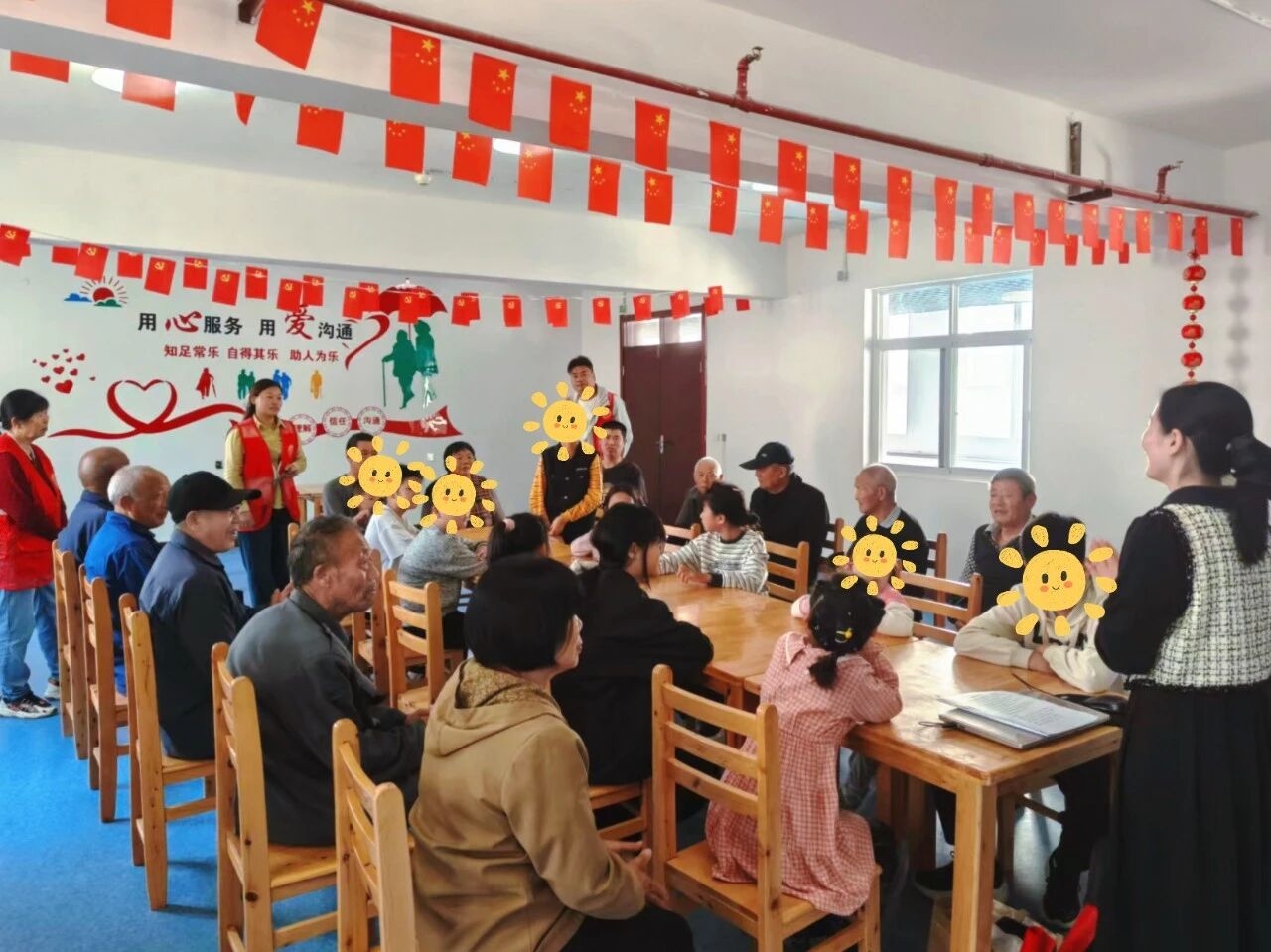 江苏淮阴：老少同乐过重阳，“朝夕相伴”暖人心